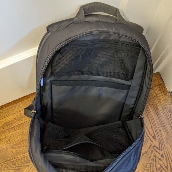 EUC 15.6-Inch Anthracite Laptop Backpack - Picture 8 of 8